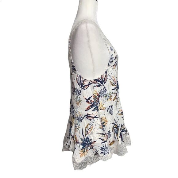 🆕 Intimately Free People Women's White Bell Flower Double-v Tunic - Picture 3 of 8